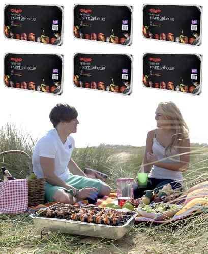 6 X Barbecue instantané Bar-Be-Quick- taille de la famille. Chaque pack sert dix:Le barbecue instantané Bar-Be-Quick est la meilleure marque de barbecue jetable dans le monde – il s’allume avec une seule allumette et cuit jusqu’à 1 hr30 min. Apportez-le et cuisinez n'importe où.