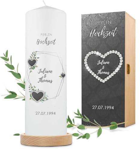 GRAVURZEILE Bedruckte Kerze - Perlenhochzeit Design - Personalisiert mit Namen, Datum & Wunschtext - Geschenk für Paare zu 30 Jahre Perlen Hochzeit - Hochzeitskerze Stumpenkerze 250/80 mm - Weiß