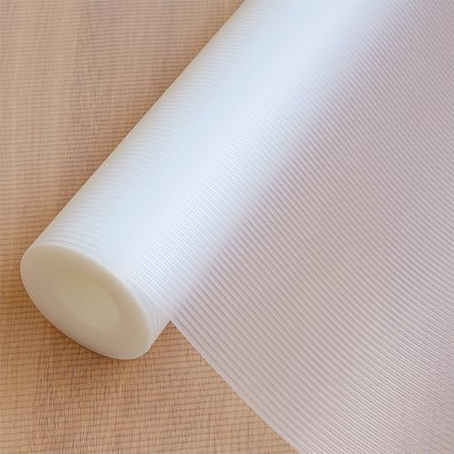 Hersvin 70cmx500cm Tapis Fond de Tiroir Non-adhésif Antidérapant, Rouleau Protection pour Tiroir Cuisine, Protege Etagere Placard Frigo, EVA Plastique Film Protecteur pour Meuble (Transparent Rayures)