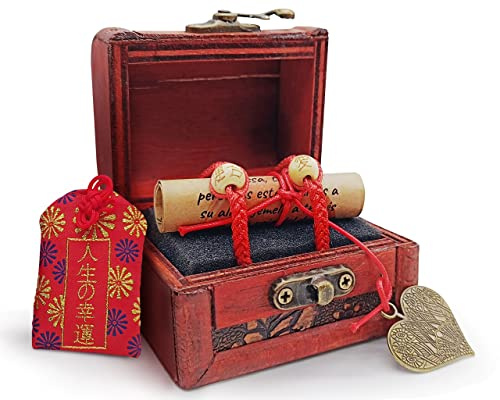 Braccialetti della leggenda del filo rosso del destino con scrigno del tesoro, amuleto d'amore e Omamori. Regali originali per donna e uomo, anniversario di coppia, regali per San Valentino, Legno