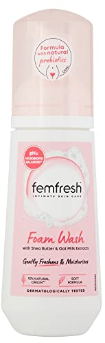 Femfresh Moisturisation & Comfort Daily Intimate Foam Wash – Gentle Feminine Hygiene Shower Foam with Shea Butter & Oat Milk Extracts – pH Balanced, Soap Free – 150ml