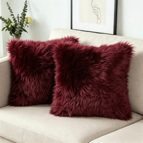 OYIMUA Soft Faux Fur Cushion Covers 60x60cm Burgundy Set of 2 for Sofa Bed | Fluffy Decorative Pillow Covers 24x24 for Living Rooms,Bedrooms,Offices,Machine Washable,Hidden Zipper,Fade-Resistant