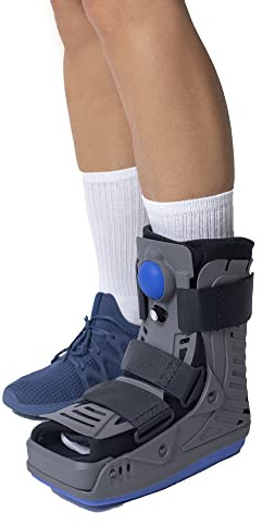 Brace Direct Pneumatic Walking Boot - Short Lightweight Air CAM Orthopedic Boot with Toe Guard for Foot Fractures, Ankle Injury, Sprains (Small - US Shoe Size Men 4.5-7 / Women 6-8)