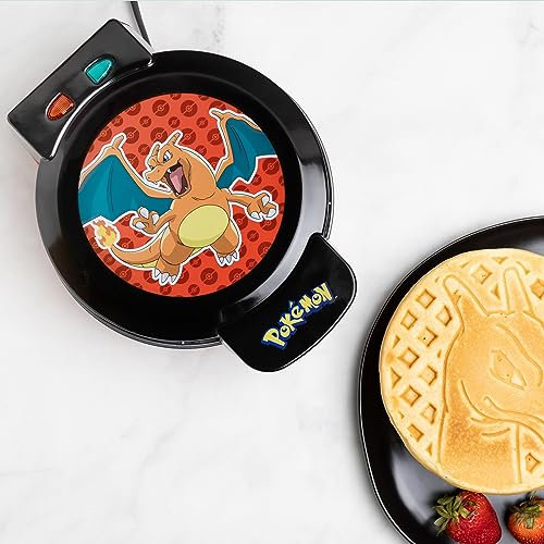 Uncanny Brands Pokémon Charizard Waffle Maker –Make Charizard Waffles at Home – Fun Kitchen Appliance – Non-Stick, Compact and Easy to Clean
