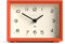 NEWGATE® Henry Schreibtisch Uhr | Zeitgenössisches rechteckiges Design | Kürbis orange | Leicht lesbare Nunber | Moderner Stil für Schreibtisch, Tischplatte, Regal oder Nachttisch