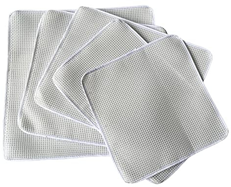 Yglnden 2 Pieces Blank Rug Square Cushions Hooking Mesh Latch Hook Canvas Mesh Rug Canvas Kit with 1 Pieces Wooden Bent Latch Hook Tool for DIY Latch Hook Rug Tapestry Canvas （50x50cm）