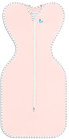 Love To Dream Pucksack Lite, Baby Erstausstattung Small (3,5-6 kg), ideal für warme Temperaturen 24-27°C, Arme hoch Position, zweiweg-Reißverschluss für einfaches Windelwechseln, Schlafsack Rosa
