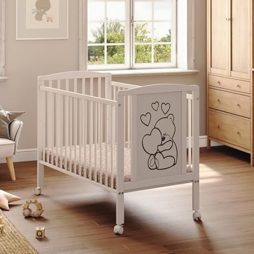 Bello24 Lettino con materasso 60x120 cm Luca-Mia – Lettino in legno con sbarre, design cuore