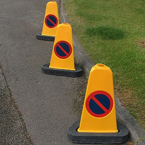 Pack of 3 No Waiting Bollards by innovatus