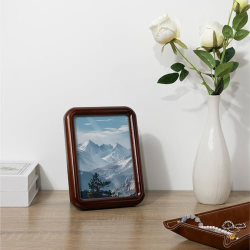 Navaris Retro Pinewood Picture Frame - Natural Dark Wood 12.7cm x 17.8cm (5x7) Photo Frame with Rounded Corners - Versatile Wooden Frame for Table or Wall Mount