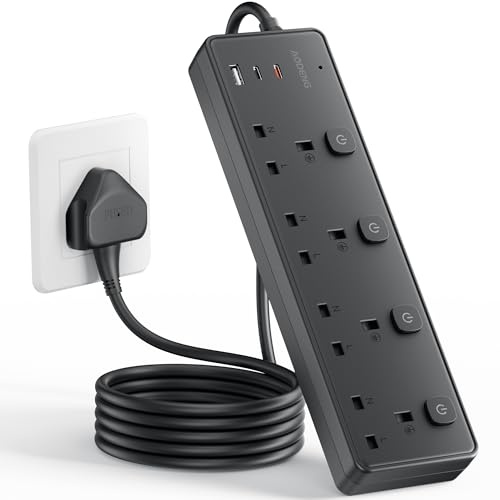 Extension Lead with 3 USB Slots(30W),4 Way Sockets Outlets Ports Extension Cable with 4 Individual Switches Surge Protected，Wall Mountable Extension Socket for Home,Office,School,3M,Black
