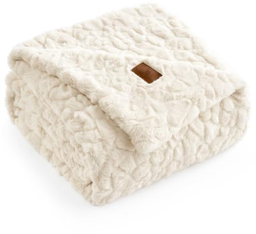 Cozy Bliss Faux Fur Throw Blanket for Couch, Fuzzy Soft Plush Thick Warm Fluffy Reversible Wave Textured Blanket for Sofa Bedroom Living Room, 55 * 70 Inches Cream White