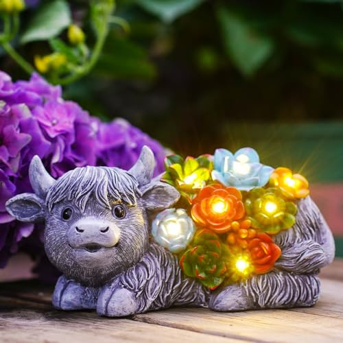 Goodeco Solar Highland Cow Garden Statue with Succulents | Realistic Grey Resin Decor, Outdoor Ornaments for Patio Balcony Yard, Birthday Gifts for Women, Mum, Housewarming Gifts