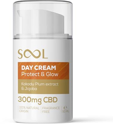 SOOL Crema Facial de Día Protect & Glow 300mg, 50ml | Cuidado Revitalizante de la Piel | Crema Hidratante Facial Antiarrugas | Con CBD, Jojoba y Extracto de Ciruela Kakadu | Para Todo Tipo de Piel