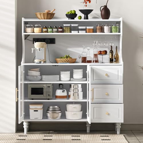 MURUL Armario alto con enchufes y cajones, armario de bar con soportes para copas de vino y espacio de almacenamiento, armario de cocina buffet con estantes ajustables de capas, ideal para cocina y