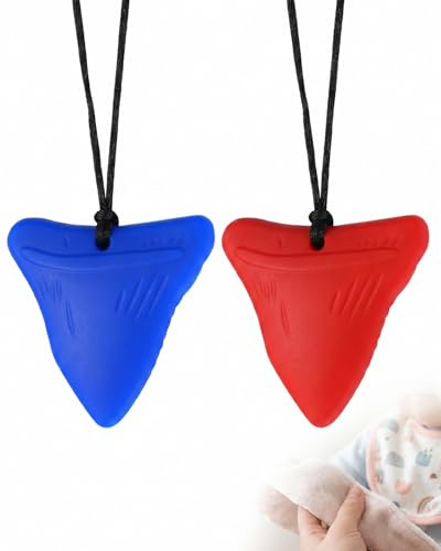 YIPFEN Massaggiagengive Triangolare in Silicone, 2 Pezzi (Blu, Rosso) – Morbido Gioco Sensoriale per Neonati, Allevia il Dolore da Dentizione e Calma le Gengive.