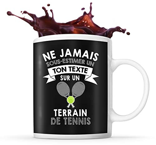 Mug Terrain de Tennis Prénom métier âge Personnalisable | Tasse drôle pour Tennisman | idée cadeau anniversaire Noël fête des Pères