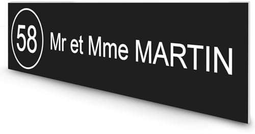 DECOHO - Étiquette Nom Numéro Personnalisable boîte aux Lettres Plastique bi-Couche Noir Lettres Blanches - 100x25x0,8 mm - 1 Ligne Gravure Laser Durable - Noir