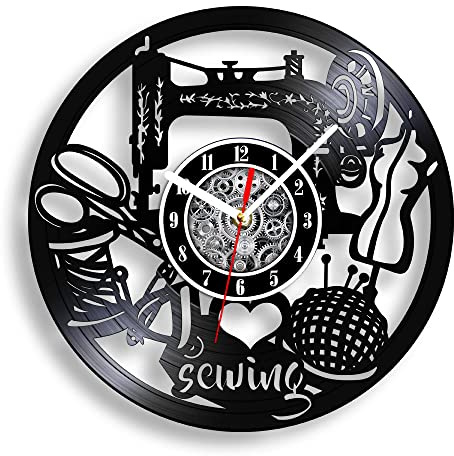 The Geeky Days I Love Quilting Sewing Quote Vinyl Record Wall Clock Vintage Sewing Machine Shape Measuring Tape Gramophone Clock Tailor Shop Shadow Art Wall Clock for Handicraft Lovers