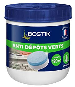 Bostik Anti Dépôts Verts, Traitement pour Eliminer Dépôts verts Mousses Algues et Lichens, Tablettes Ultra Concentrées pour Toits Façades et Sols, Transparent après Dilution, Boite de 30 Tablettes