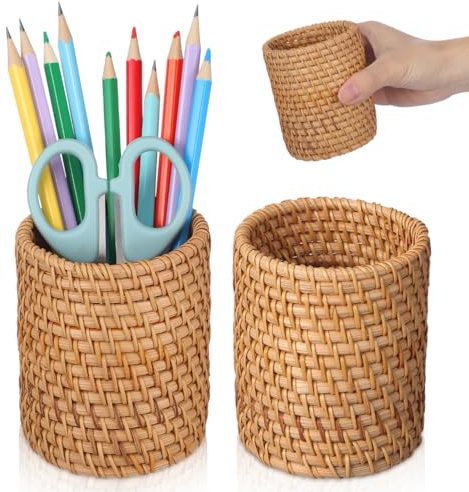VILLCASE Lot de 2 Pots à Crayons en Rotin Naturel Fait à la Main, Porte-Crayon En Osier Rotin Style Bohème, Porte-Stylo Tressé pour Maison et École, Rangement Pinceaux de Maquillage, Ø 7,5 x 10 cm