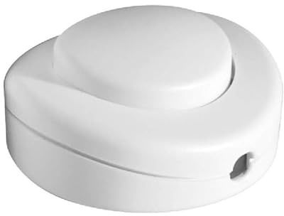Interruptor de pie blanco, diseño ergonómico, fácil de usar, ideal para controlar luces y dispositivos eléctricos sin agacharse.