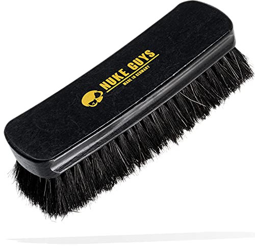 Nuke Guys Lederbürste L -Made in Germany mit Rosshaarborsten Auto Innenraum Reinigung | weiche Textilbürste ideal für Autositze, Polster, Alcantara, Leder, Cabrioverdecke, Teppiche, Stoffsitze, Couch