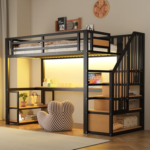 90 x 200 metallvåningssäng, med LED-ljuslist och uttag, med förvaringsstege, hyllor och bord, säkerhetsstaket-design, hög ramsäng i järn med metallram för stabilt stöd, svart