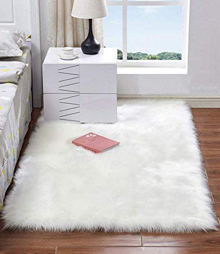 HARESLE Shaggy Rug,Faux Fur Area Rugs,Soft Sheepskin Rugs Living Room,Fluffy Rugs for Bedroom,White Bedside Rug,High Pile Carpet for Kids Room,Lounge,Office(White,90x160cm)