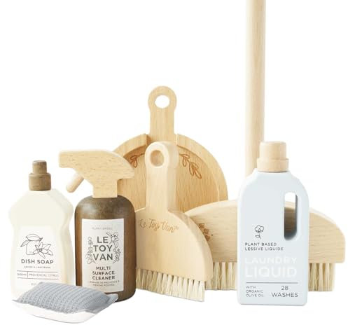 Le Toy Van - Wooden Eco-friendly Cleaning Set | 7 Piece Childs Role Play set - Suitable for Ages 3+ years