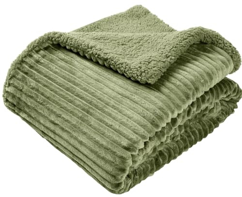 Adore Home Ribbed Fleece Throw 130x160cm with Sherpa Reverse - Reversible Ultra Soft Cosy Blanket - Green