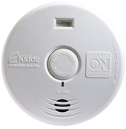 Kidde Smoke Detector with Safety Light for Hearing Impaired, 10-Year Battery Smoke Alarm, Ideal for Hallways or Deaf People