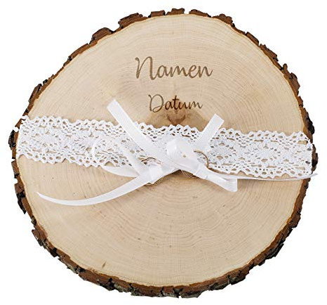 Herz & Heim® Ringkissen mit Namen der hölzernden Art - Baumscheibe mit Gravur der Namen und Spitze