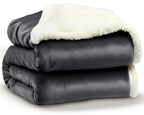 Slaapspeciaal Kuscheldecke 150x200cm - Warme Sherpa Wolldecke & Sofadecke [400 g/m2] - Flauschige Couch- und Wohndecke - Antrazi