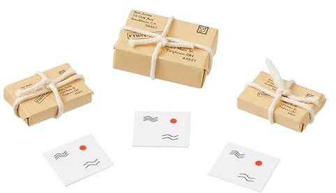 Miniatur Päckchen und Briefe