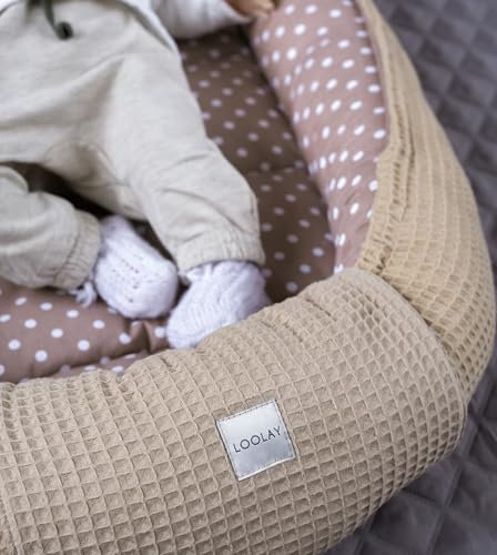 LOOLAY Babynest 85 cm x 60 cm - Baby nestchen aus Waffelpique Bio- Baumwolle -Babynestchen Neugeborene Handmade EU - Waffelpique Taupe/Punkte Braun