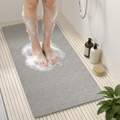 HITSLAM Tapis de Douche Antiderapant, 88 x 40cm Long Tapis de Baignoire Antidérapant, Loofah en PVC Souple Tapis Antidérapant Baignoire, sans Ventouse Tapis de Bain, Séchage Rapide, Gris