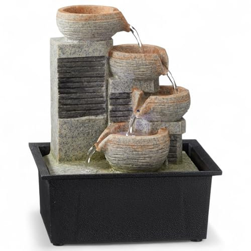 MIJOMA LED Zimmerbrunnen – dekorativer Indoor Tischbrunnen mit Licht & leiser Pumpe – aus Polyresin – Entspannung für Wohnzimmer, Büro & Meditation (Urban Spring)