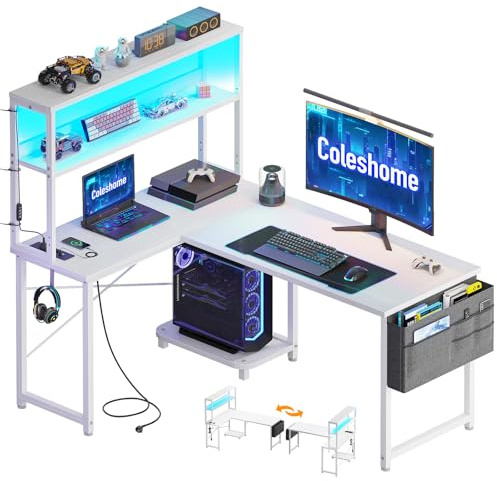 Coleshome Escritorio Gaming en L con LED y Enchufes, 110 × 80 cm Escritorio Gamer Reversible con Estantes, Escritorio Esquinero con Bolsa de Almacenamiento y Gancho para Jugadores, Blanco