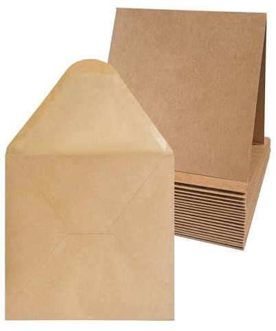 Set om 20 x 15 cm (6 x 6 tum) tomt kraftpapperskort med kuvert, 100 g/m2 kuvert 300 gsm vikkort för gratulationskort, inbjudning, födelsedagskort, tackkort – 15,2 x 15,2 cm