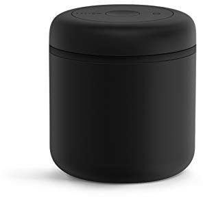 Fellow Recipiente de vacío para almacenamiento de café y alimentos, bomba de vacío integrada, sello hermético 0,7 litros Negro mate