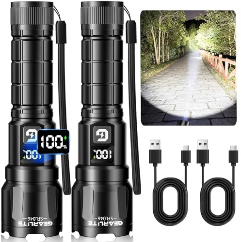 GEARLITE Taschenlampe LED Aufladbar 2Stück, 3 Lichtmodi 6000LM Superhelle Zoombares Taschenlampen mit LCD Batterie Display, IP65 Wasserdichte & XHP70.2 Taktische Handlampe für Camping Wandern, Notfäll