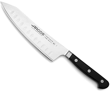 Arcos Cuchillo Santoku Acero Inoxidable Nitrum y Hoja 190 mm. Mango ergonómico polioximetileno POM. Diseño clásico y acabado redondeado gran belleza yolidez. Serie Opera. Color negro.