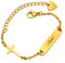 Baby Kind Armband mit Gravur Edelstahl Personalisierte Armbänder Tochter|Gravierbare Kinderarmkette|Taufarmband Junge Mädel|Kreuz Charme Name Babyarmband Taufgeschenke（Gold）