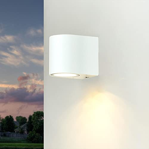 Licht-Erlebnisse Wandleuchte GU10, Aussenlampe Wand Weiß, Downlight Außen, halbrund, Garten, Terrasse, T:9,2 cm, IP44, regenfest, Haustür Lampe, Outdoor Wandleuchte