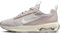 Nike Damen Air Max INTRLK Lite Sneaker, Platinum Violet/Sail-Amethyst Ash, 39 EU