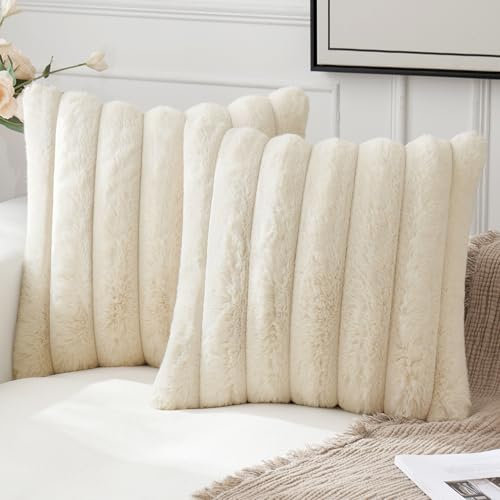 MIULEE Weihnachten 2er Set Plüsch Kissenbezüge Kunstpelz Dekorative Kissenhüllen Modern Sofakissen Boho Couchkissen für Wohnzimmer Sofa Schlafzimmer 40x40 Cremeweiß