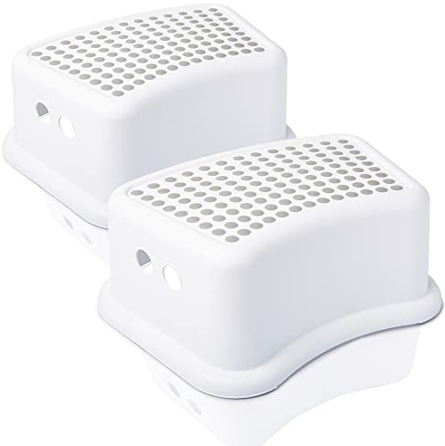 BEARTOP Tritthocker | belastbar bis 60kg | 1-Stufiger Kinderhocker mit Anti-rutsch Beschichtung | Kindertritt mit 13,2cm Höhe | Zufriedenheitsgarantie (3 Jahre) * | Weiß | 2 Stück