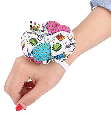 DEWIN Pin Cushion, 1 Pcs Creatives Pumpkin Fabric Sewing Pin Cushion with Elastic Wrist Belt (#1)