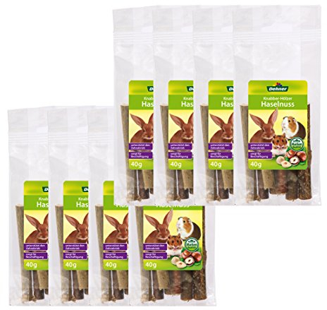 Dehner Nagersnack, Knabberholz, hochwertige Holzsticks, für Zwergkaninchen / Nager, Haselnuss, 8 x 40 g (320 g)